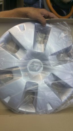 قالپاق مگان 1600